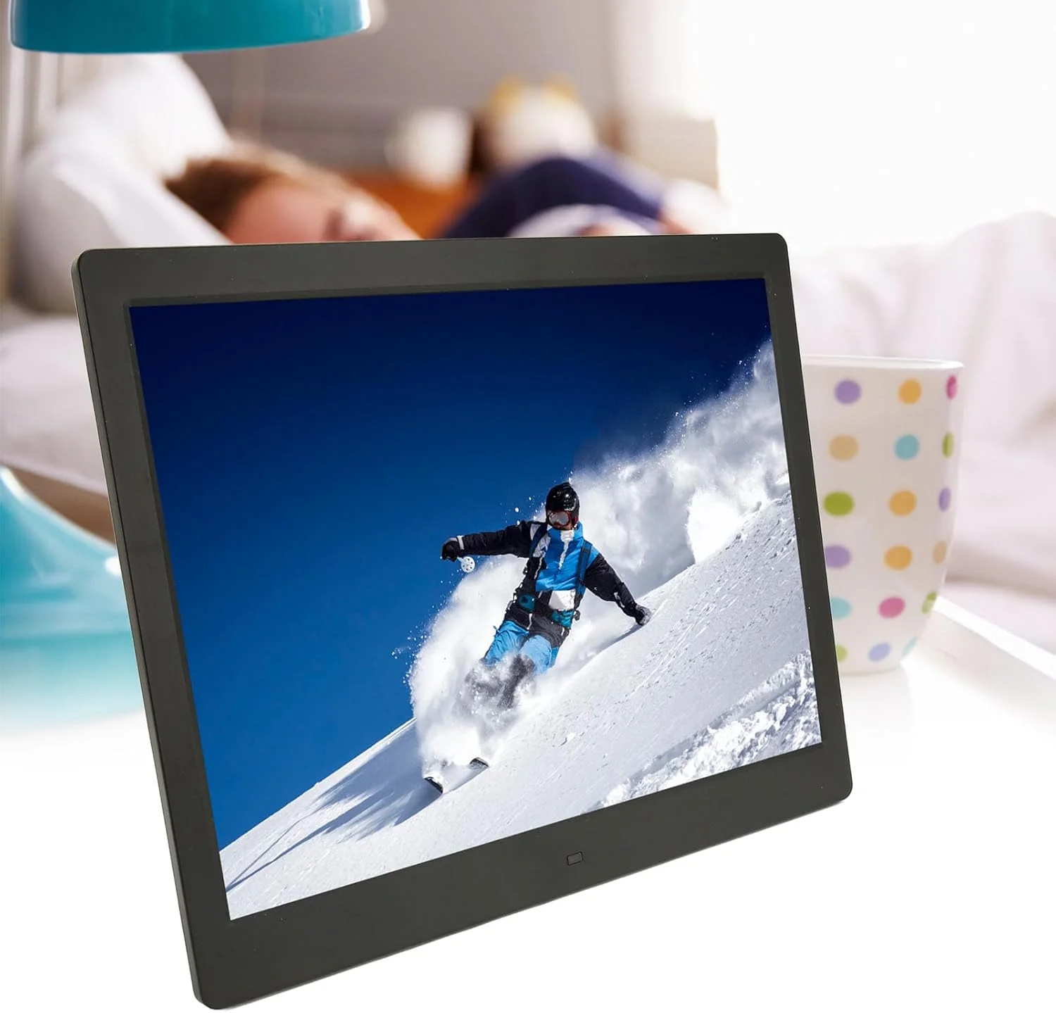 قاب عکس دیجیتال هوشمند 16 اینچی Bewinner، صفحه نمایش 4:3 با رزولوشن 1600X1200، قاب عکس الکترونیکی با کنترل از راه دور، تقویم زمان پخش موسیقی و ویدیو (مشکی)