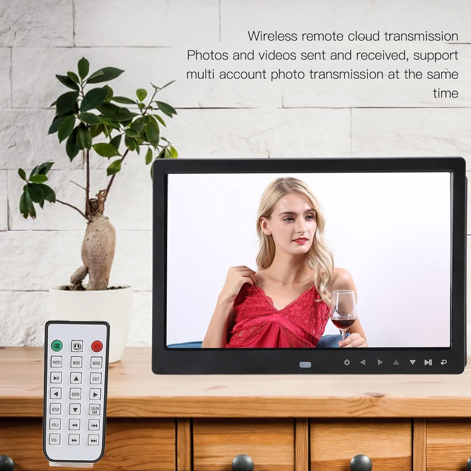 قاب عکس دیجیتال Asixxsix، ۱۲ اینچ USB 1920 X 1080 HD، چرخش خودکار، قابل نصب روی دیوار، برای به اشتراک گذاری عکس و فیلم (دوشاخه GB) قاب عکس دیجیتال Asixxsix، ۱۲ اینچ USB 1920 X 1080 HD، چرخش خودکار، قابل نصب روی دیوار، برای به اشتراک گذاری عکس و فیلم (دوشاخه GB)