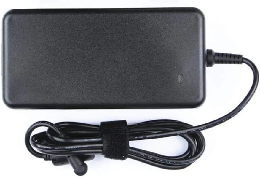 آداپتور شارژر لپ تاپ 19.5 ولت 7.7 آمپر 150 وات اورجینال برای ایسوس G50 G50V G50Vt G53S G53SW G53j G55vw G60vx G70 G70G G71 G71G G72G G73G G74SX-XN1 G75vw-ds72 ADP-150NB D به همراه کابل برق آداپتور شارژر لپ تاپ 19.5 ولت 7.7 آمپر 150 وات اورجینال برای ایسوس G50 G50V G50Vt G53S G53SW G53j G55vw G60vx G70 G70G G71 G71G G72G G73G G74SX-XN1 G75vw-ds72 ADP-150NB D به همراه کابل برق