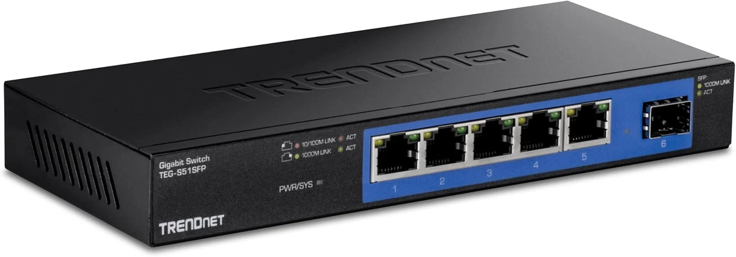 ترندنت، TEG-S51SFP، سوئیچ رومیزی فلزی فشرده 5 پورت گیگابیتی با اسلات SFP، طراحی بدون فن، قابلیت نصب روی دیوار، مشکی