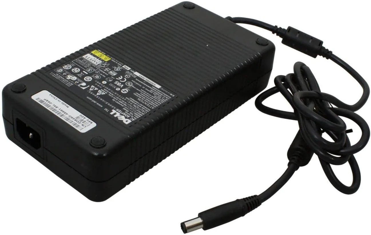 آداپتور برق 210 واتی دل، 19.5 ولت 10.8 آمپر، اتصال بشکه ای، 12.3 آمپر / 19.5 ولت، 100-240 ولت / 50-60 هرتز، مشکی، دیواری، مسافرتی، نشانگر شارژ