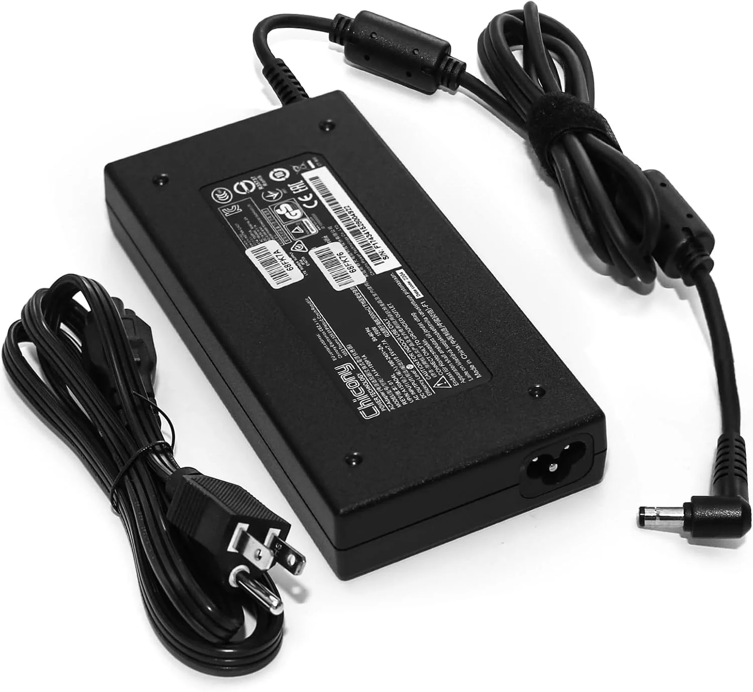 شارژر باریک 19.5 ولت 7.7 آمپر 150 وات 5.5x2.5 میلیمتری A17-150P2A سازگار با GF62 7RE MS-16J9 A15-150P1A A17-150P1A ADP-150VB B A14-150P1A برای MSI GS60 GS70 MS-16J9 GE62 7RD GP73 WE73 8SJ شارژر باریک 19.5 ولت 7.7 آمپر 150 وات 5.5x2.5 میلیمتری A17-150P2A سازگار با GF62 7RE MS-16J9 A15-150P1A A17-150P1A ADP-150VB B A14-150P1A برای MSI GS60 GS70 MS-16J9 GE62 7RD GP73 WE73 8SJ