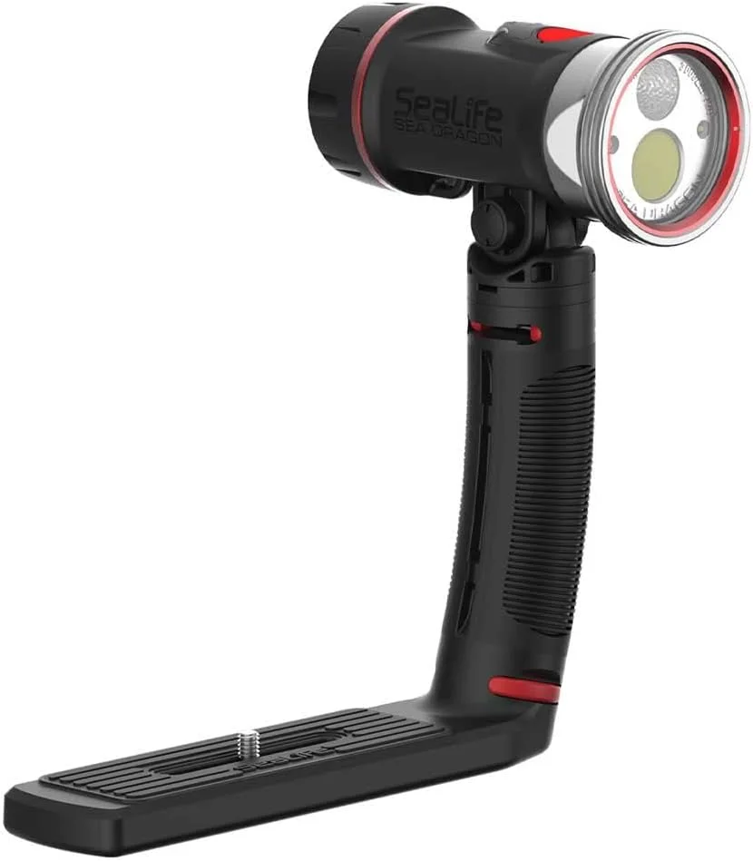 چراغ غواصی و فیلمبرداری زیر آب SeaLife Sea Dragon 3000SF Pro Dual Beam Compact با نور ال ای دی COB و دو زاویه نور (SL679)