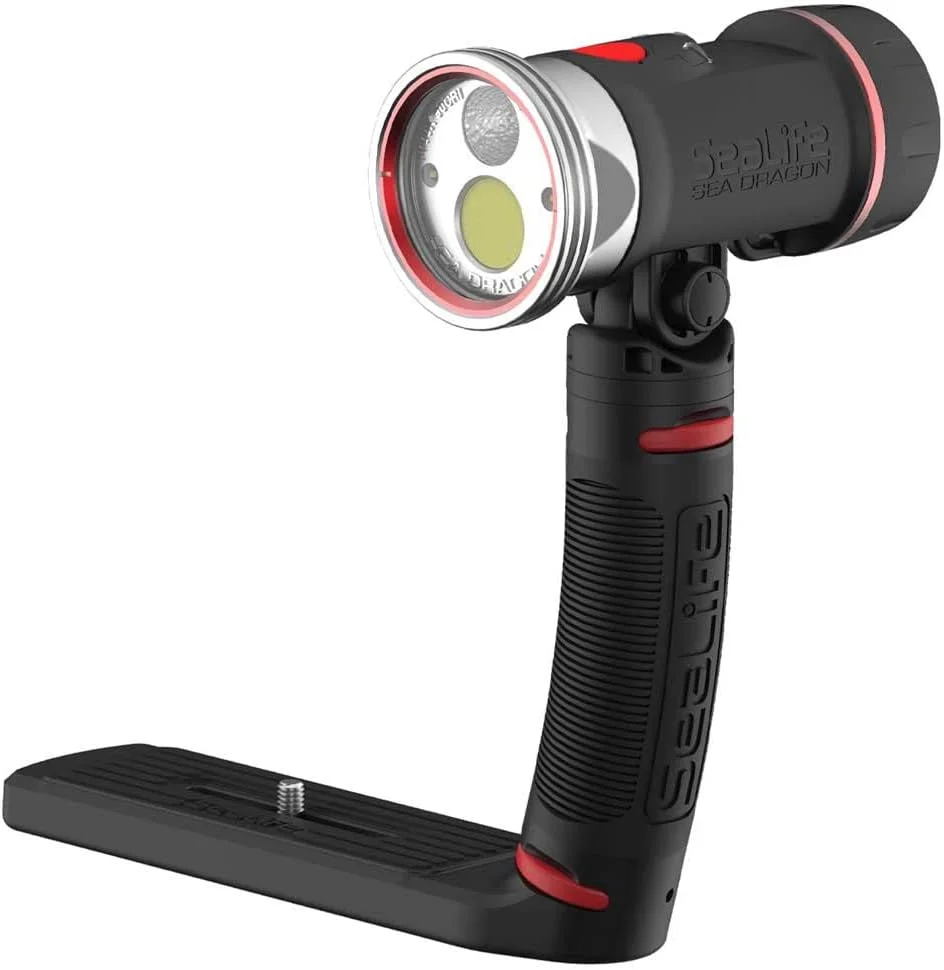چراغ غواصی و فیلمبرداری زیر آب SeaLife Sea Dragon 3000SF Pro Dual Beam Compact با نور ال ای دی COB و دو زاویه نور (SL679)