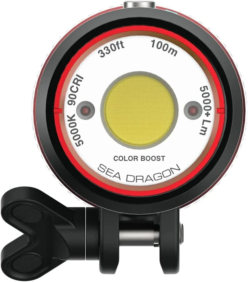مجموعه نورپردازی زیر آب SeaLife Sea Dragon SL680 5000 - هد نور عکس/فیلم Sea Dragon 5000 با تقویت رنگ، آستین محافظ نئوپرن، آداپتورها و لوازم جانبی