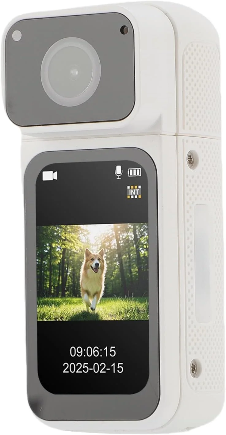 دوربین اکشن مینی 32 گیگابایتی 2.7K با قابلیت چرخش 180 درجه و بند گردنی مغناطیسی، دوربین فیلمبرداری پوشیدنی با ضبط صدا و تصویر، مناسب برای امنیت، کار و سفر (سفید)