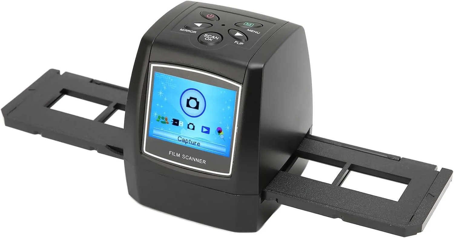 اسکنر فیلم قابل حمل RvSky با صفحه نمایش ال سی دی 2.4 اینچی - تبدیل نگاتیوهای فیلم اسلاید 35 میلی متری و 135 میلی متری به تصاویر دیجیتال - کاربری آسان و طراحی جمع و جور (UK)