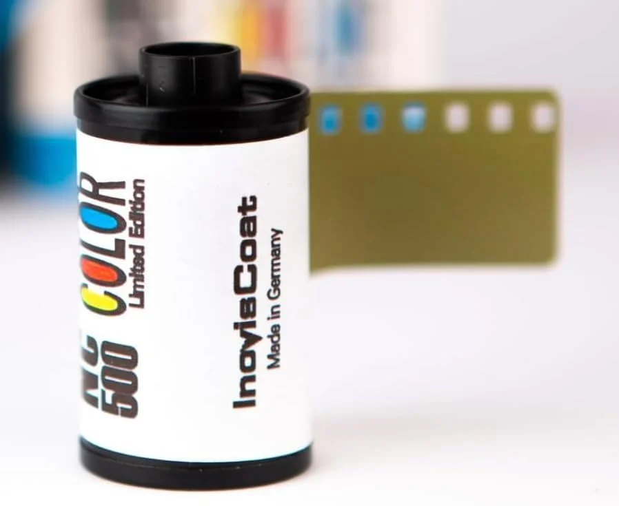 فیلم رنگی کوچک اورجینال وولفن (اُروُ) NC500 با حساسیت 400 ASA، 36 عکس به همراه اطلاعات اسکن و پردازش از طریق WE Transfer - ارسال به سراسر جهان