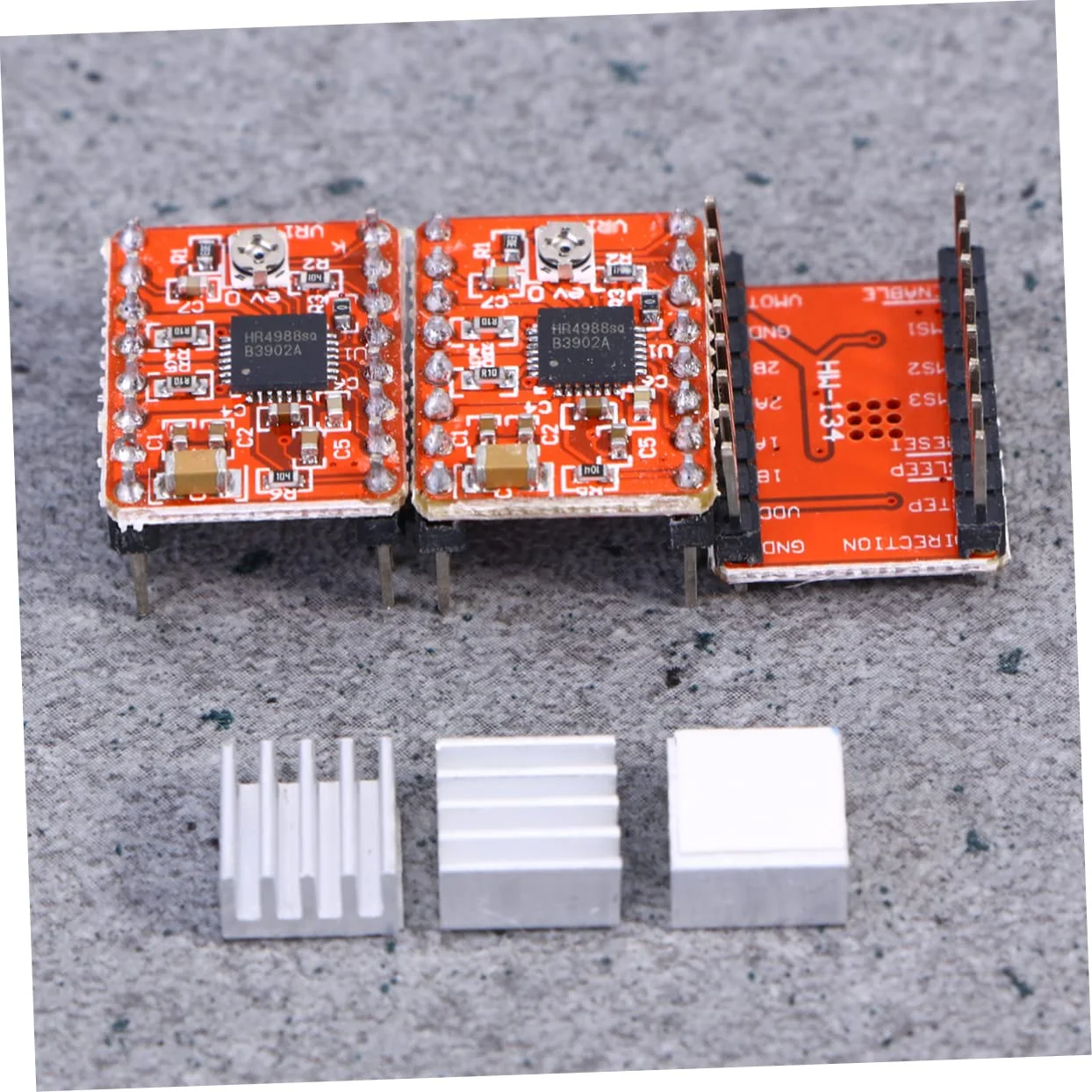 ماژول درایور موتور پله ای 3 عددی با هیت سینک برای کنترل دستگاه های چاپگر و CNC، محافظت از اتصال به زمین، وضوح چندگانه پله