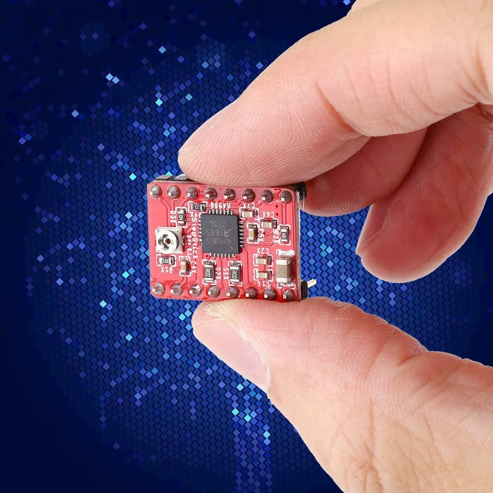 ماژول درایور موتور پله ای A4988 به همراه هیت سینک برای پرینتر سه بعدی Reprap، دستگاه CNC یا رباتیک