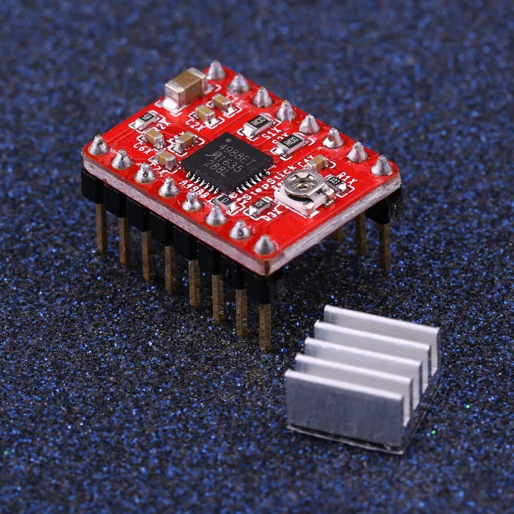 ماژول درایور موتور پله ای A4988 با کنترل جریان قابل تنظیم و محافظت حرارتی برای پرینترهای سه بعدی و دستگاه های CNC