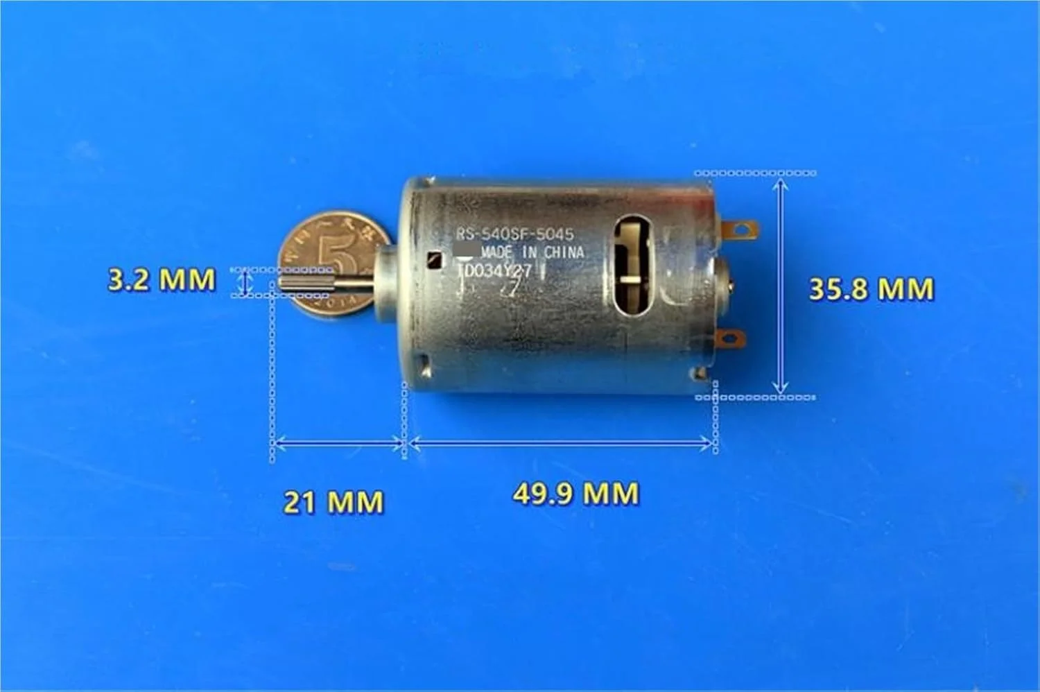 موتور DC مدل RS-540SF-5045 با ولتاژ 6 تا 12 ولت، توان بالا، سرعت 9000 تا 17000 دور در دقیقه و فن خنک کننده - یک عدد