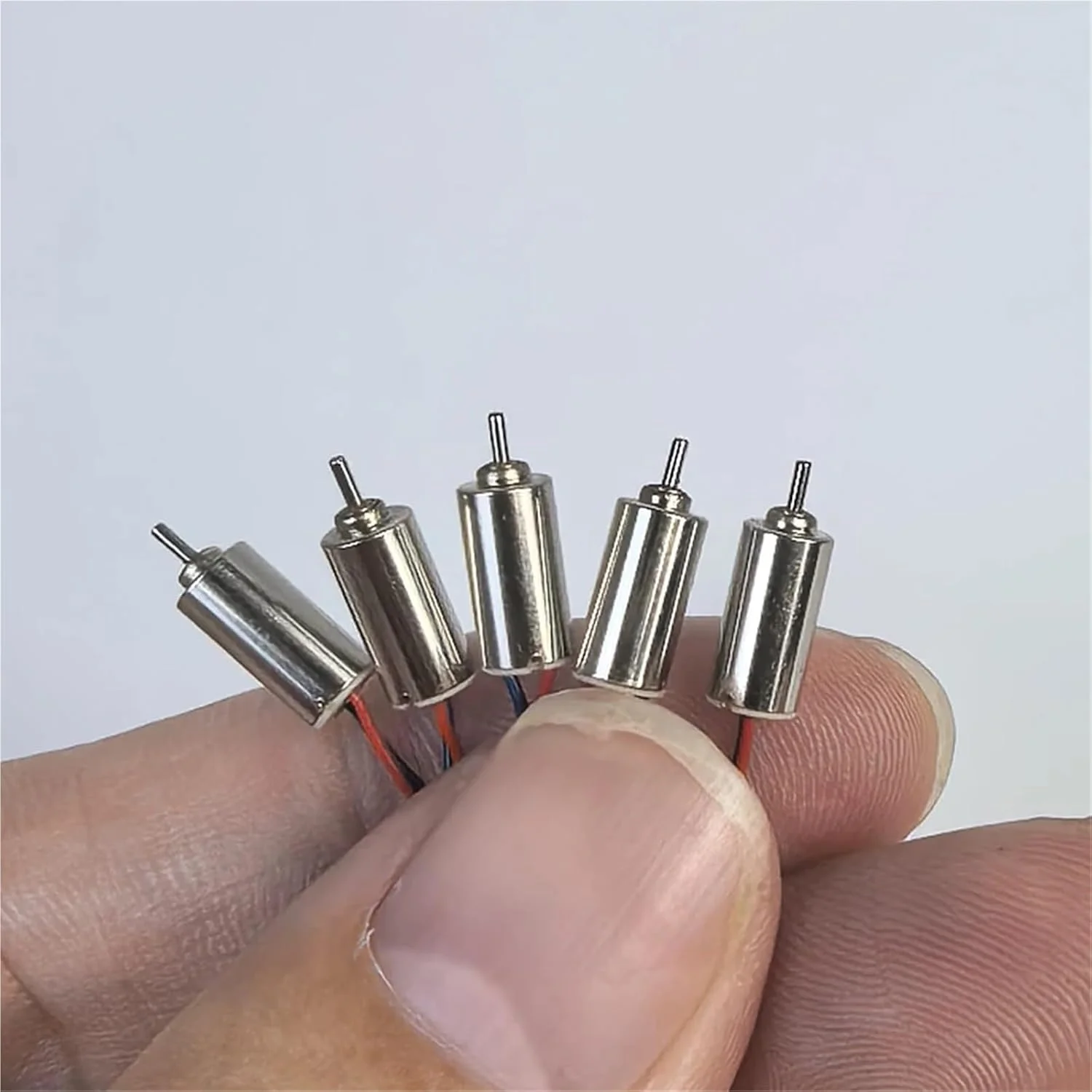 موتور کورلس مینیاتوری 4 در 8 میلی‌متر DC 1.5V-4.2V 3.7V 65000 دور در دقیقه، موتور فنجانی توخالی کوچک با سرعت بالا، 5 عدد