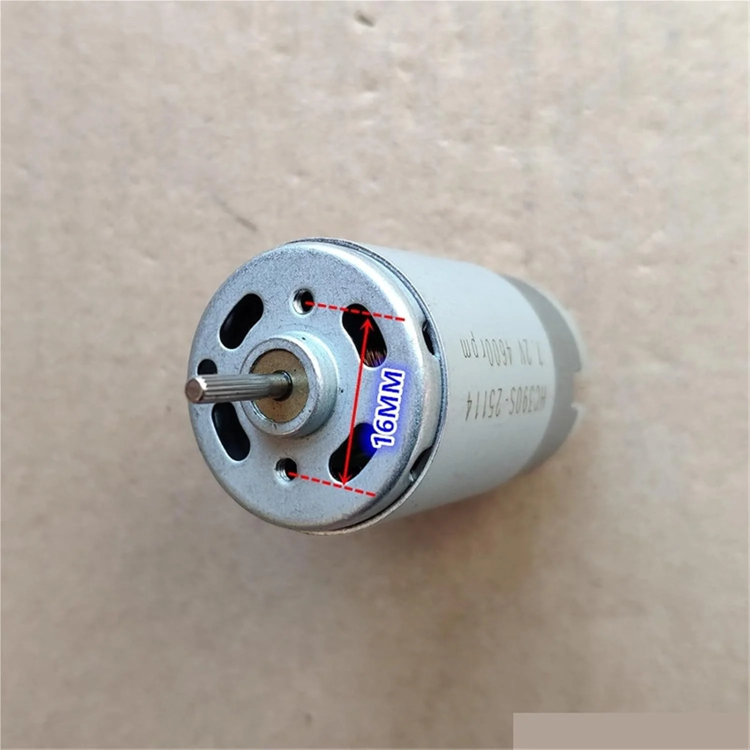 موتور DC مدل HC390 با ولتاژ 7.2 ولت، 4600 دور در دقیقه و گشتاور بالا - مدل HC390S-25114 (یک عدد)