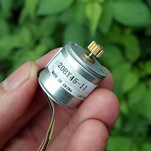 موتور پله ای مینیاتوری 20BY45 دو فاز 4 سیمه، گرد 20 میلی متری، 18 درجه، با 14 دندانه چرخ دنده مسی برای پرینتر سه بعدی، CNC، ربات