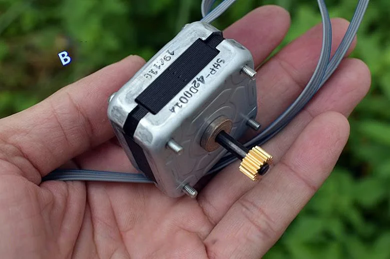 موتور پله ای هیبریدی دو فاز 4 سیم 42 میلی متری با شفت 9/13 میلی متری برای پرینتر سه بعدی RepRap Prusa CNC ربات دستگاه حکاکی - (قطر شفت: B)