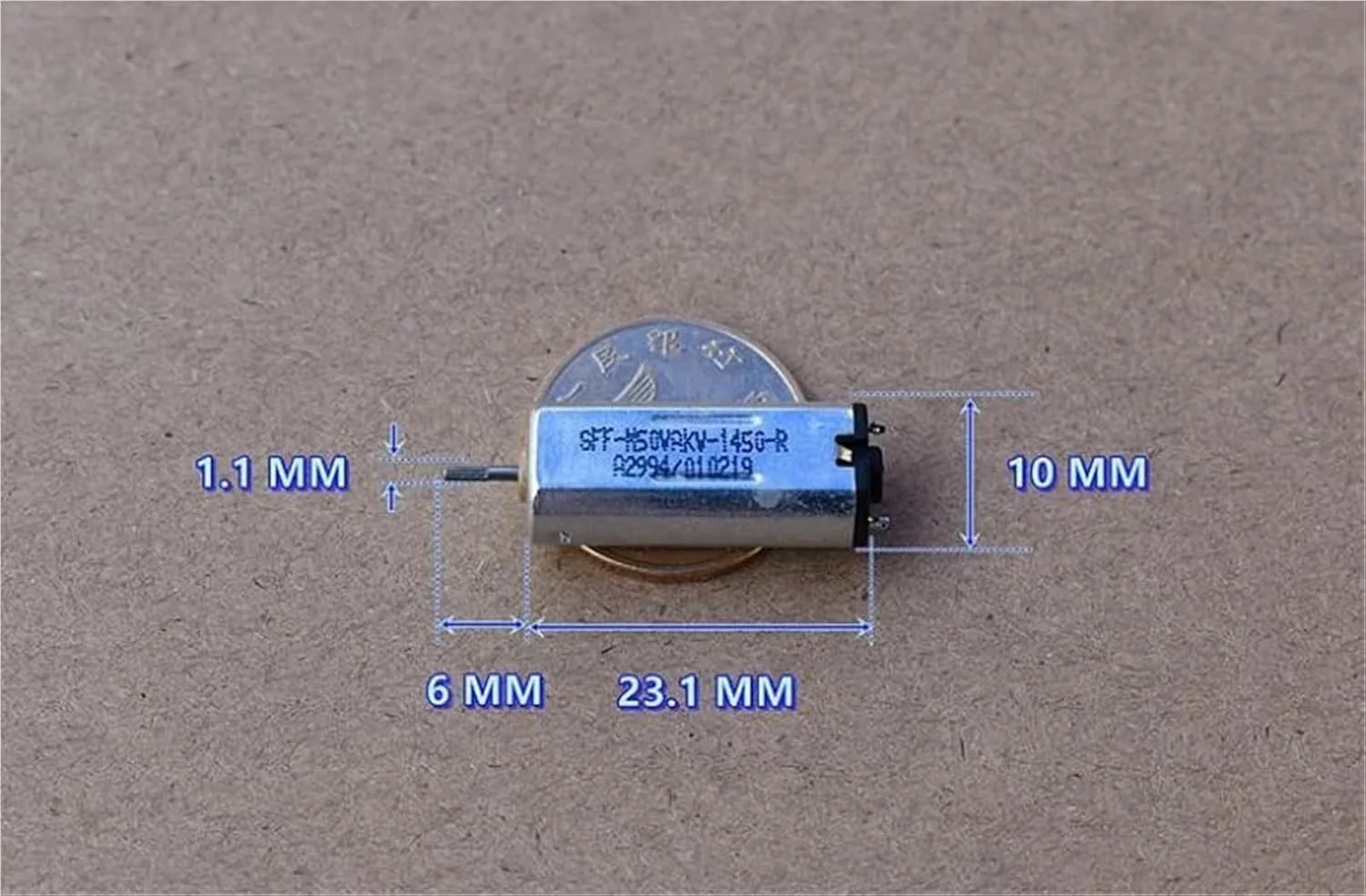 موتور DC پرسرعت M50 با ابعاد 8 * 10 * 23 میلی‌متر، 3.7 ولت و 25000 دور در دقیقه، دارای برس فلزی - بسته 10 عددی