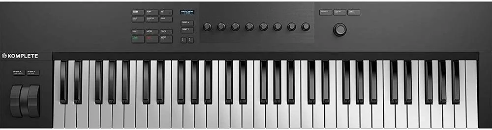 کنترلر 61 کلیدی Native Instruments KOMPLETE KONTROL A61، کلاویه نیمه سنگین سفارشی NI، صفحه نمایش OLED، انکودر فشاری 4 جهته تک دستی، 8 ناب لمسی، چرخ‌های Pitch & Mod ارگونومیک | 25244