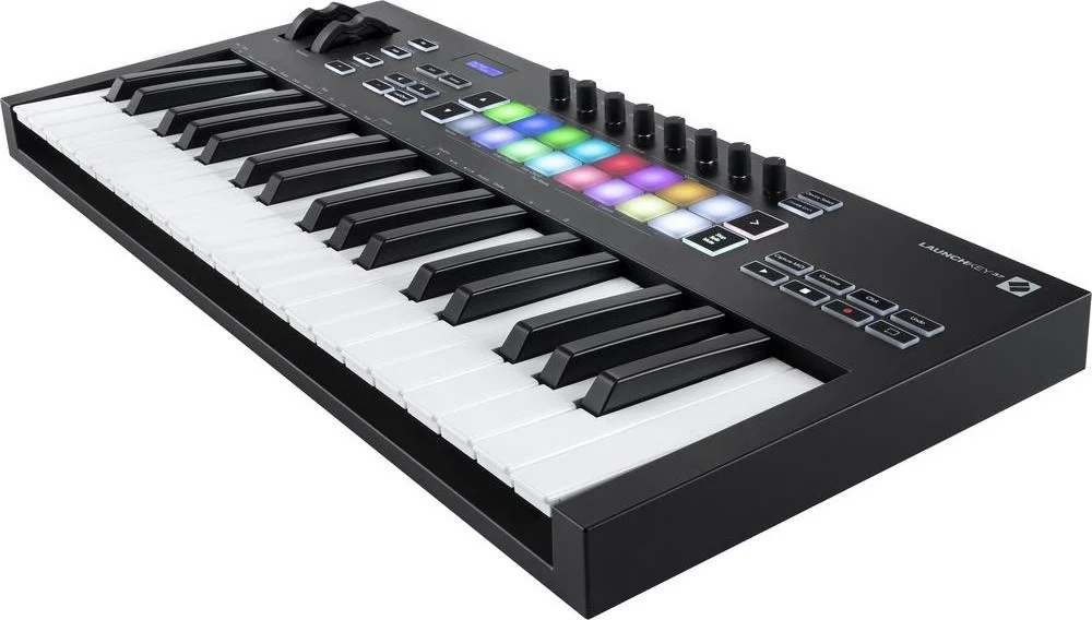Novation Launchkey 37 MK3، 8 دستگیره کنترل + چرخهای Pitch و Mod، 37 کلید حساس به ضربه، کنترلر میدی کیبورد USB (37 کلید) | AMS-LAUNCHKEY-37-MK3 Novation Launchkey 37 MK3، 8 دستگیره کنترل + چرخهای Pitch و Mod، 37 کلید حساس به ضربه، کنترلر میدی کیبورد USB (37 کلید) | AMS-LAUNCHKEY-37-MK3