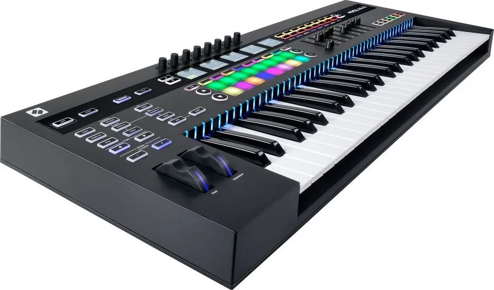 کنترلر میدی کیبورد Novation SL MKIII با سکوئنسر، 49 کلاویه نیمه سنگین حساس به velocity، 2 مجموعه خروجی CV/Gate و Mod، 16 پد RGB با نور پس زمینه حساس به velocity، 5 صفحه نمایش RGB LCD | SL49-MK3 کنترلر میدی کیبورد Novation SL MKIII با سکوئنسر، 49 کلاویه نیمه سنگین حساس به velocity، 2 مجموعه خروجی CV/Gate و Mod، 16 پد RGB با نور پس زمینه حساس به velocity، 5 صفحه نمایش RGB LCD | SL49-MK3