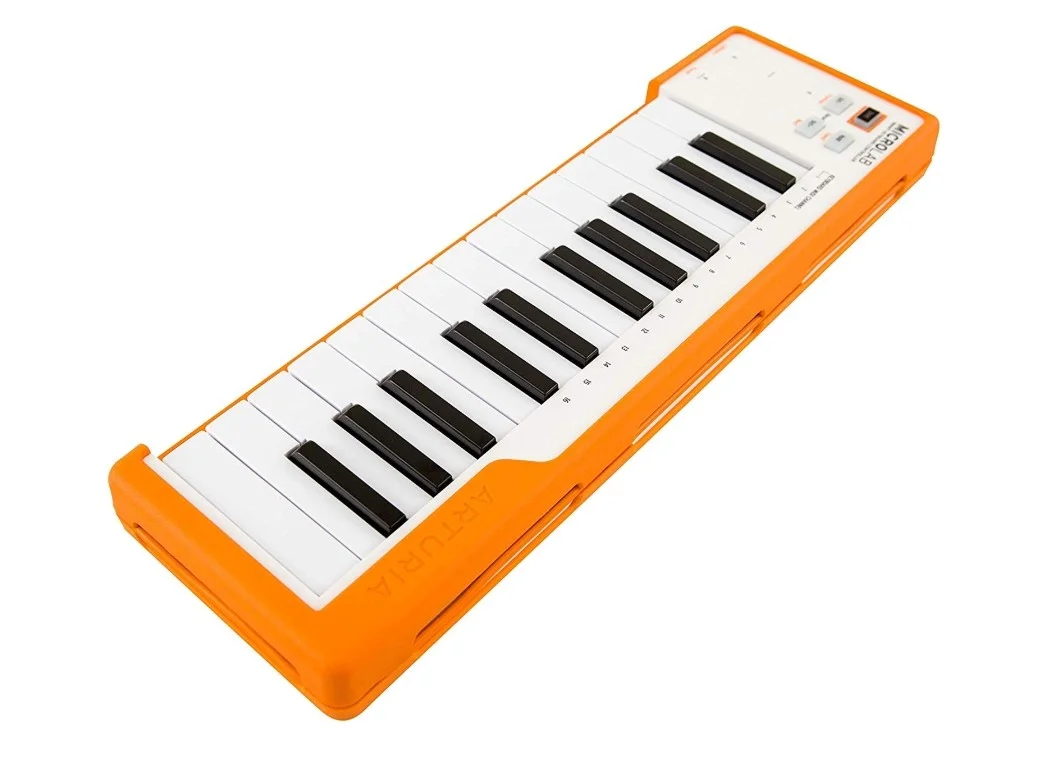 کنترلر USB-MIDI جمع و جور Arturia MicroLab، 25 کلید مینی حساس به ضربه، دکمه های اکتاو بالا/پایین، دکمه Hold (Sustain) + عملکرد آکورد، نارنجی | 230513 کنترلر USB-MIDI جمع و جور Arturia MicroLab، 25 کلید مینی حساس به ضربه، دکمه های اکتاو بالا/پایین، دکمه Hold (Sustain) + عملکرد آکورد، نارنجی | 230513