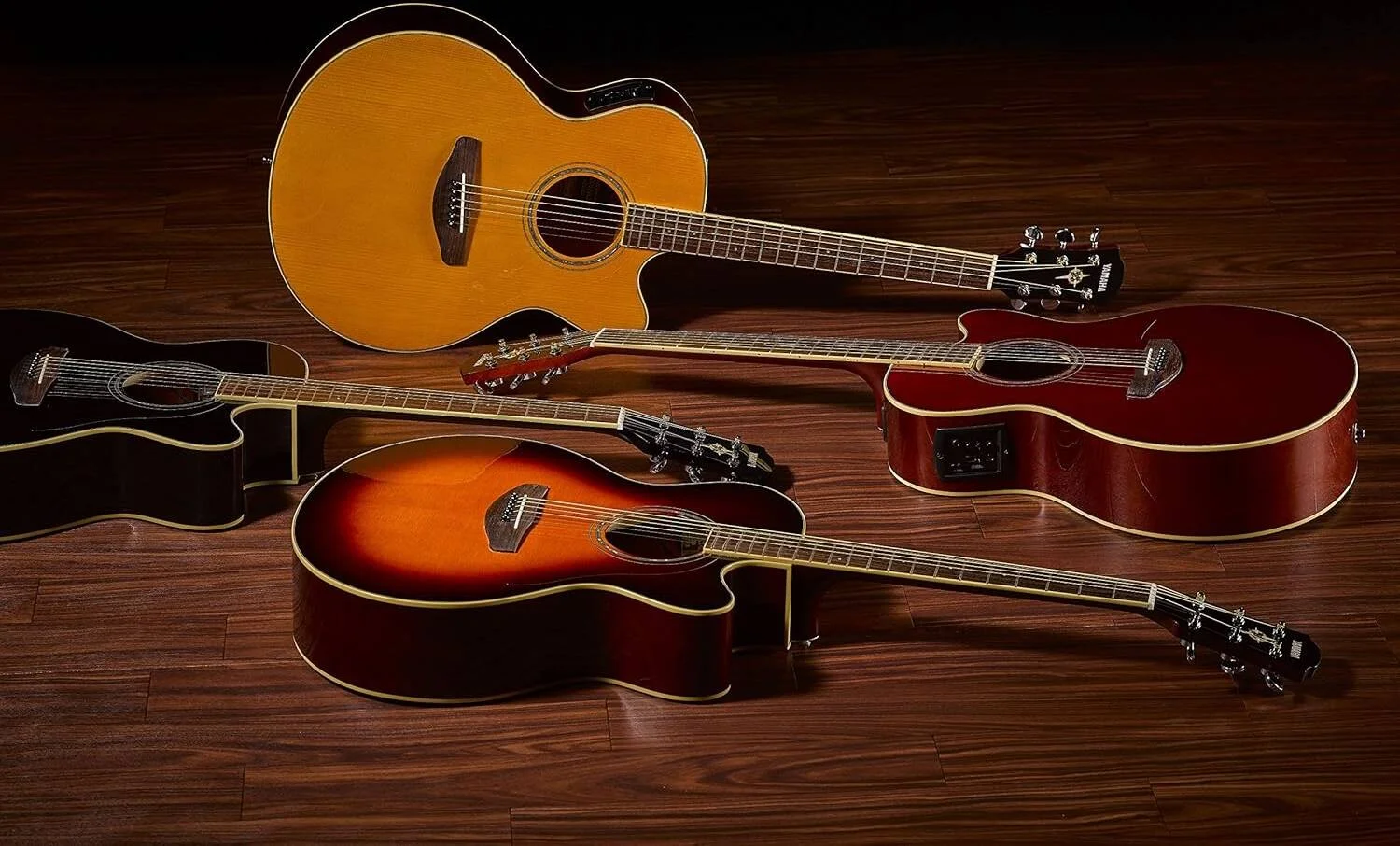 گیتار الکترو آکوستیک یاماها CPX600VT گیتار الکترو آکوستیک یاماها CPX600VT