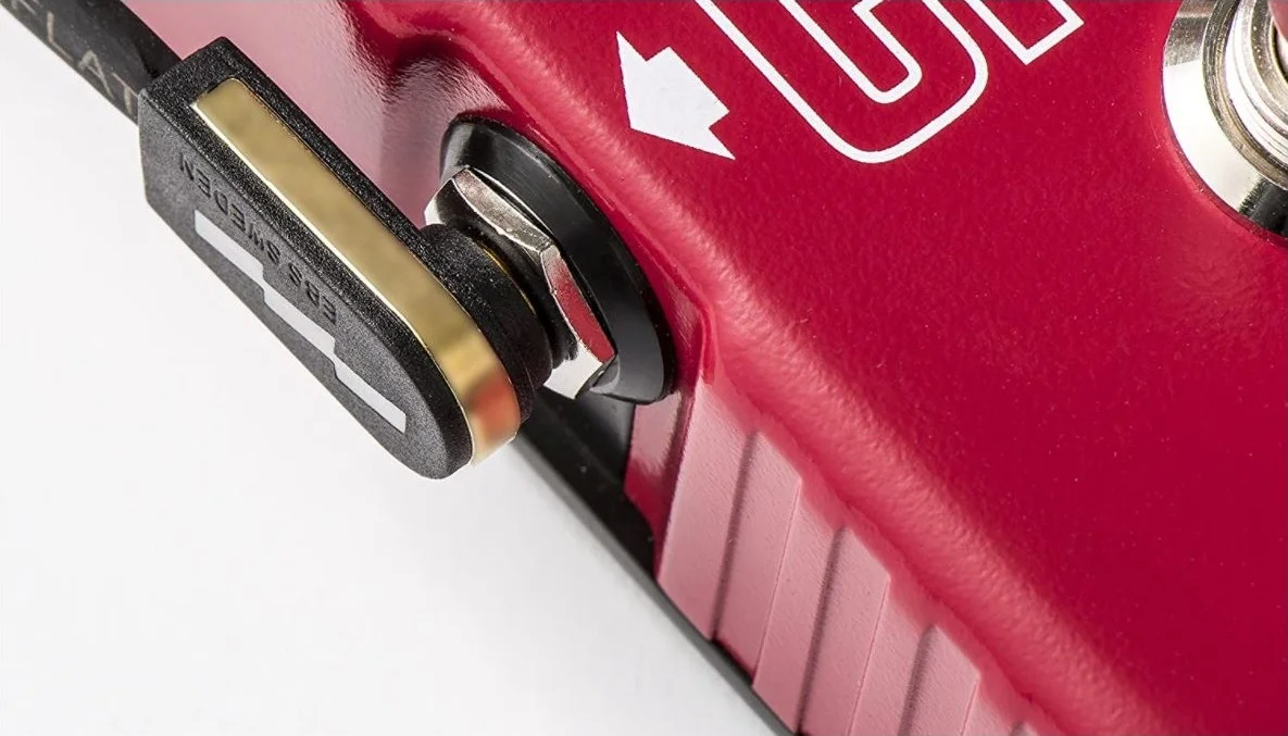 پدال دیستورشن گِین بالا EBS DMC "Drive Me Crazy" با حالت های نازک/معمولی/عمیق برای گیتار باس و گیتار