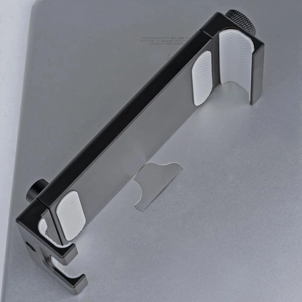 نگهدارنده تبلت یونیورسال، سازگار با اندازه 7.5 تا 11 اینچ، ساختار فلزی با پیچ 1/4 اینچی و پایه دم چلچله ای ARCA