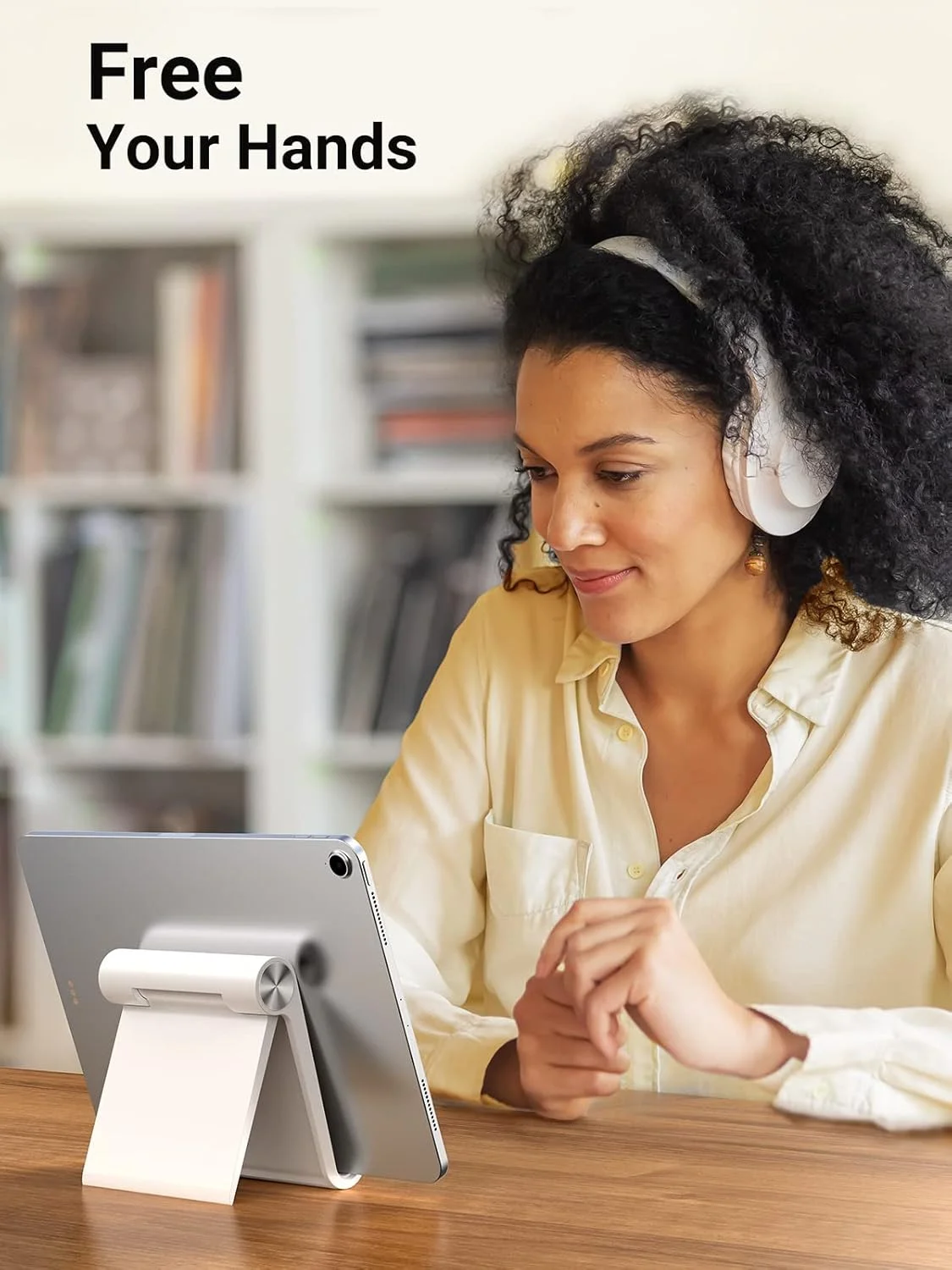 پایه نگهدارنده تبلت UGREEN برای میز، بسته 2 عددی، سازگار با آیپد 10.2 11 اینچ 9.7 پرو مینی 6 5 4 3، پایه تلفن قابل حمل رومیزی، لوازم جانبی قابل تنظیم برای خانه و محل کار، سیاه و سفید