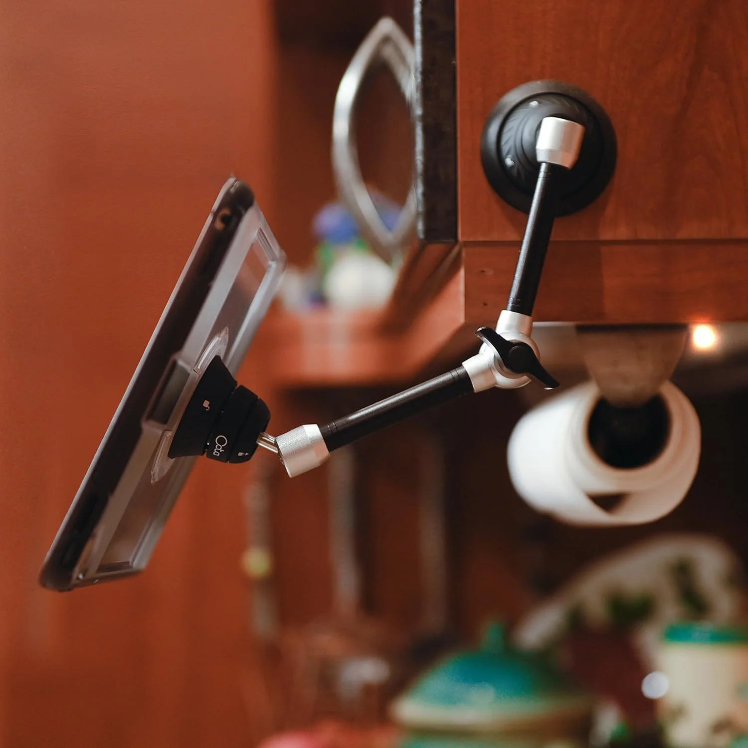 پایه دیواری OCTA - پایه تبلت برای آیپد، گلکسی، سرفیس و غیره - مشکی