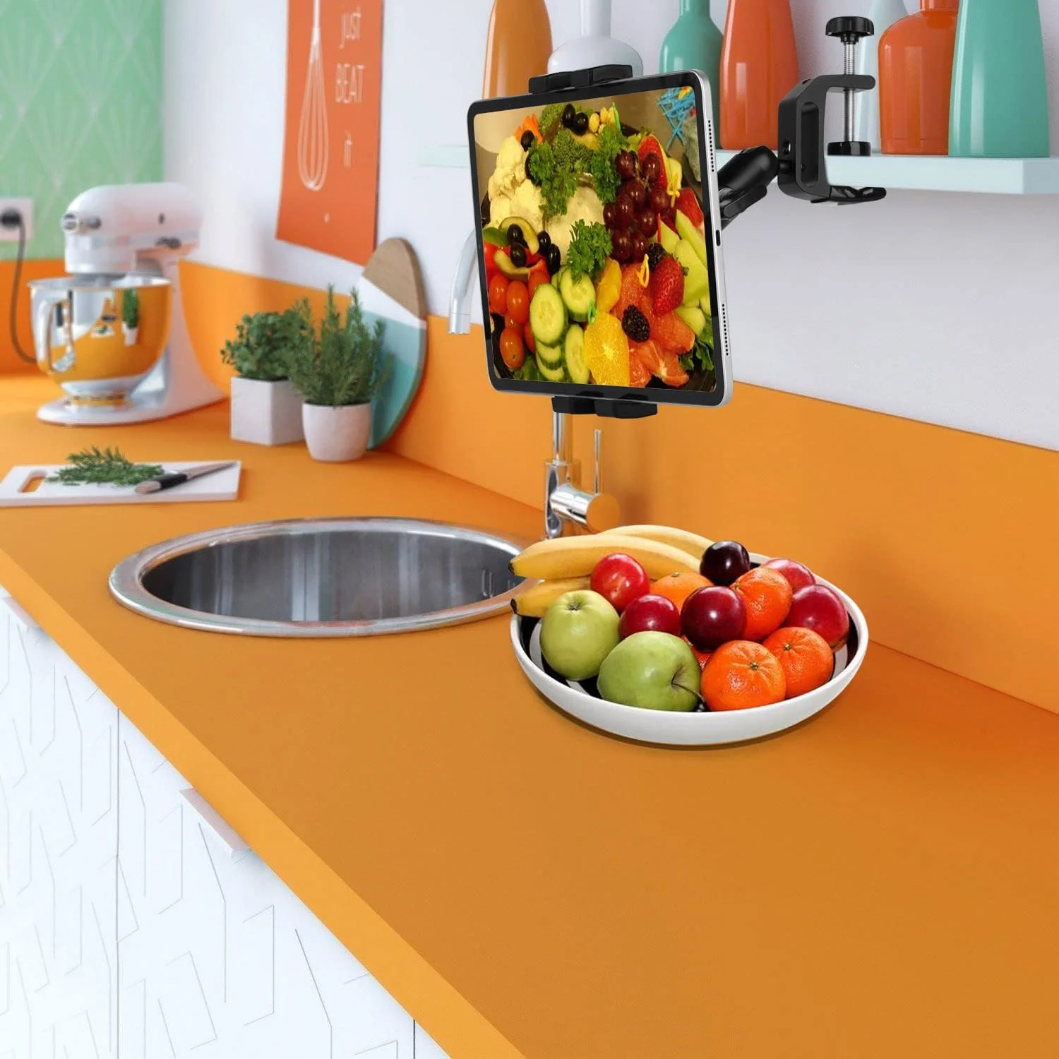 پایه تبلت زیر کابینتی، نگهدارنده تبلت آشپزخانه برای میز/تخته/صندلی، سازگار با آیپد/نکسوس/ال‌جی جی پد/کتابخوان الکترونیکی/سوییچ/آیفون 4.7 تا 12.9 اینچی، پایه بازوی آلیاژ آلومینیوم قابل تنظیم 360 درجه