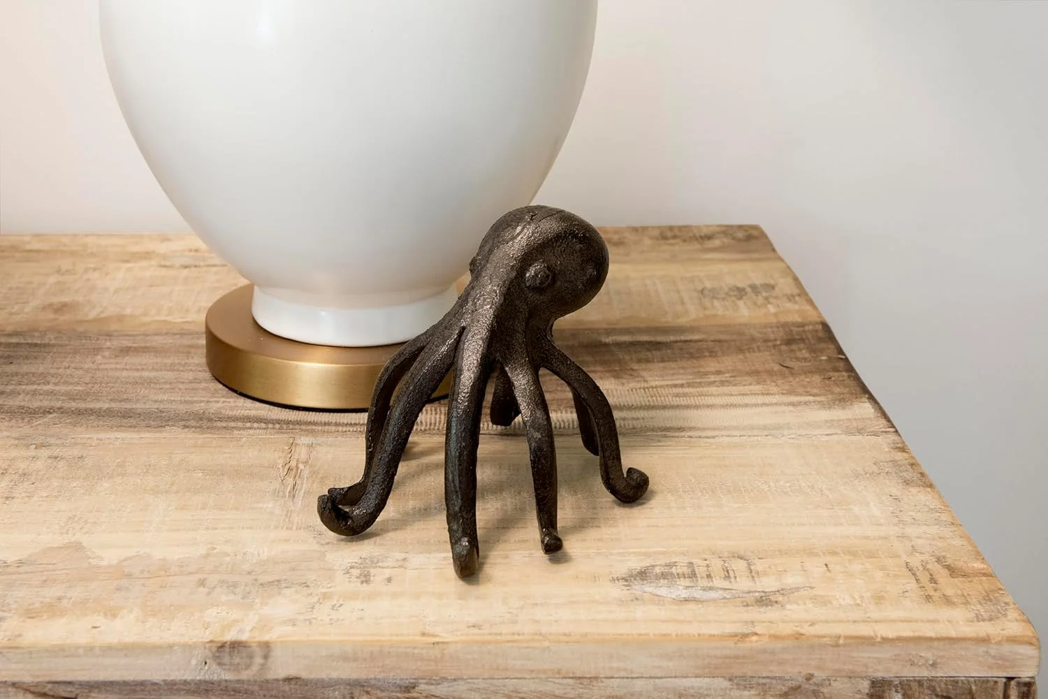Creative Co-Op Eclectic Cast Iron Octopus Figurine Phone/Tablet Holder, Dark Brown
