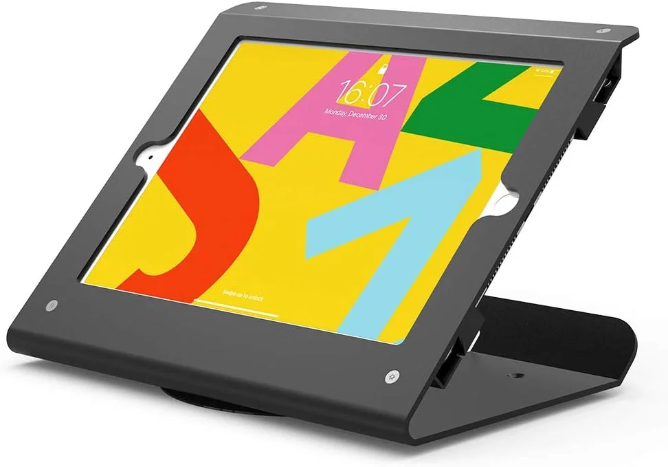 پایه کیوسک تبلت سازگار با آیپد 10.2 اینچی نسل 7، 8 و 9 با پایه چرخان 360 درجه پایه کیوسک تبلت سازگار با آیپد 10.2 اینچی نسل 7، 8 و 9 با پایه چرخان 360 درجه