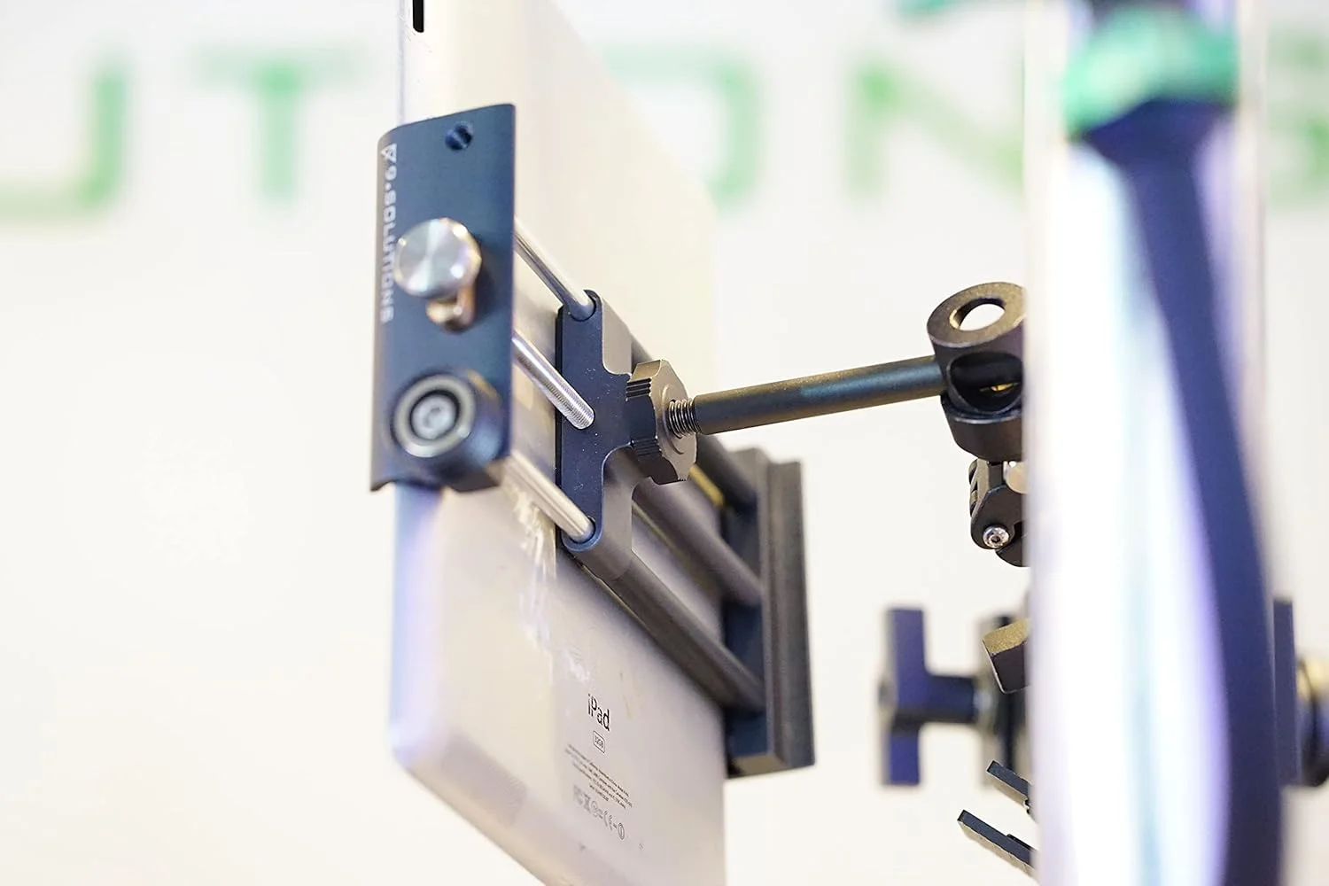 نگهدارنده تبلت 9.Solutions، ابزار پشتیبانی ایده آل برای نگهدارنده آیپد (عرض 130-225 میلی متر)، 9.VB5103، نگهدارنده قابل تنظیم آیپد، نگهدارنده ایمن تبلت برای همه تبلت ها، مشکی