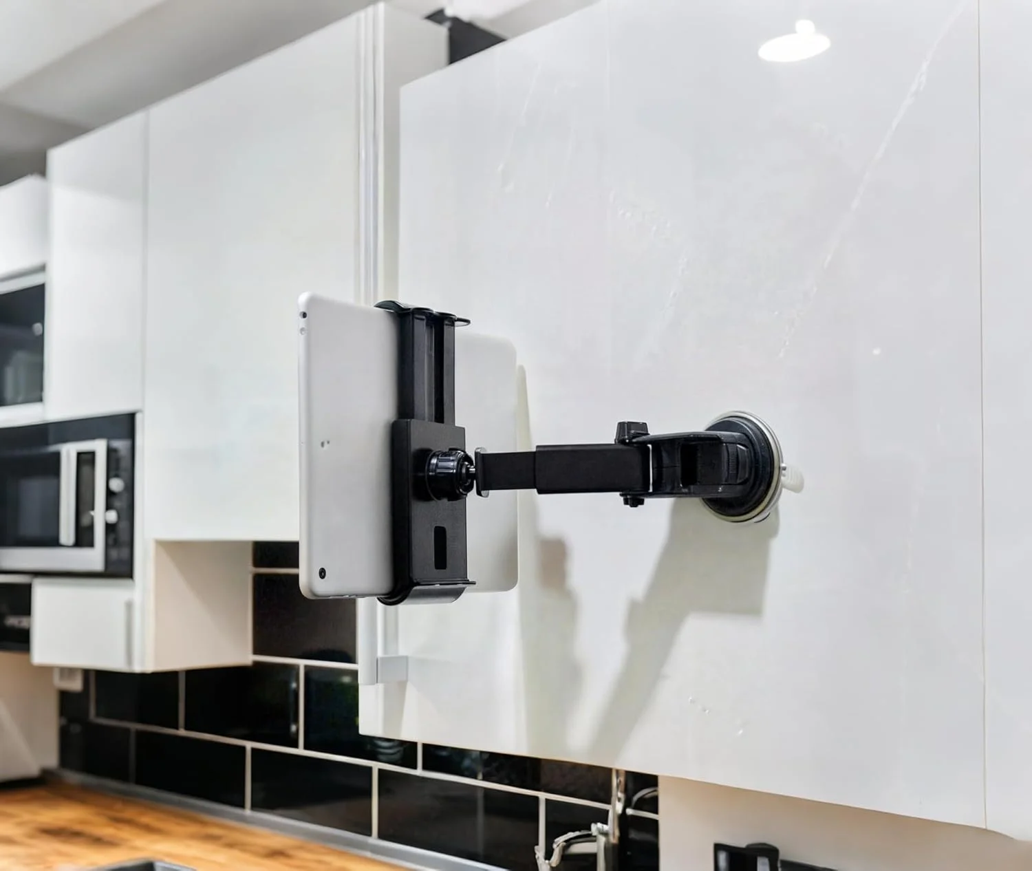 نگهدارنده چند منظوره کابینت، درب حمام و آشپزخانه، نصب دیواری با چسب و مکش برای تلفن همراه، تبلت و آیپد مناسب برای آموزش آنلاین ساز، گیتار و پیانو