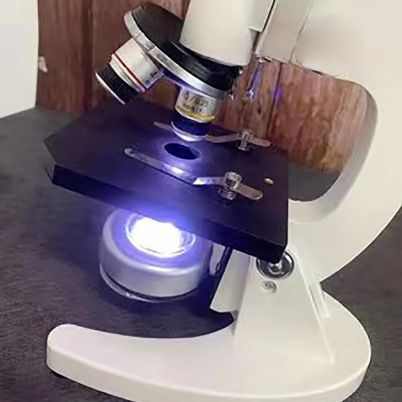 میکروسکوپ بیولوژیکی با صفحه نمایش IPS و مانیتور 9 اینچی، خاکستری روشن با بزرگنمایی 120000X