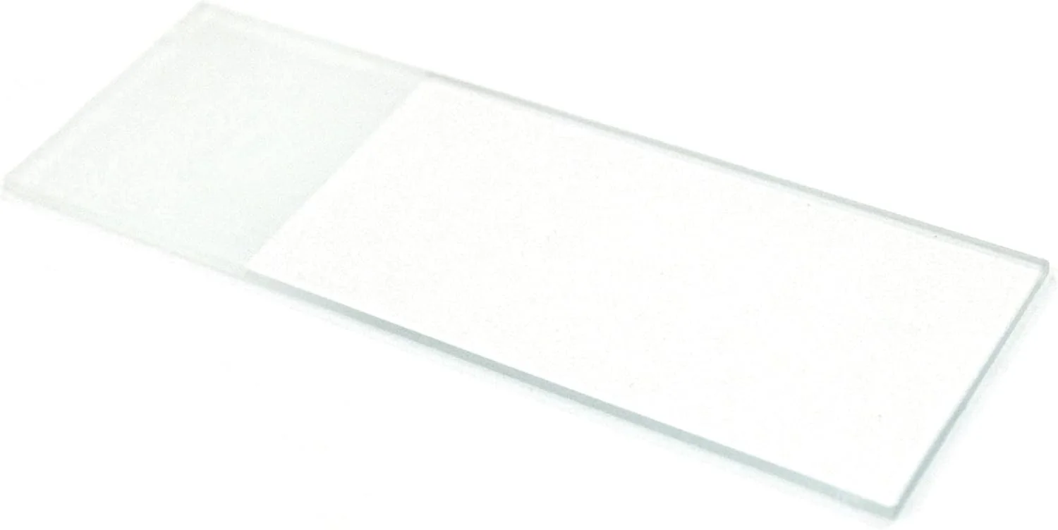 اسلایدهای شیشه ای میکروسکوپ Eisico، بسته 72 عددی - از قبل تمیز شده - لبه های سنگ خورده و صیقلی - انتهای مات - آزمایشگاه ها