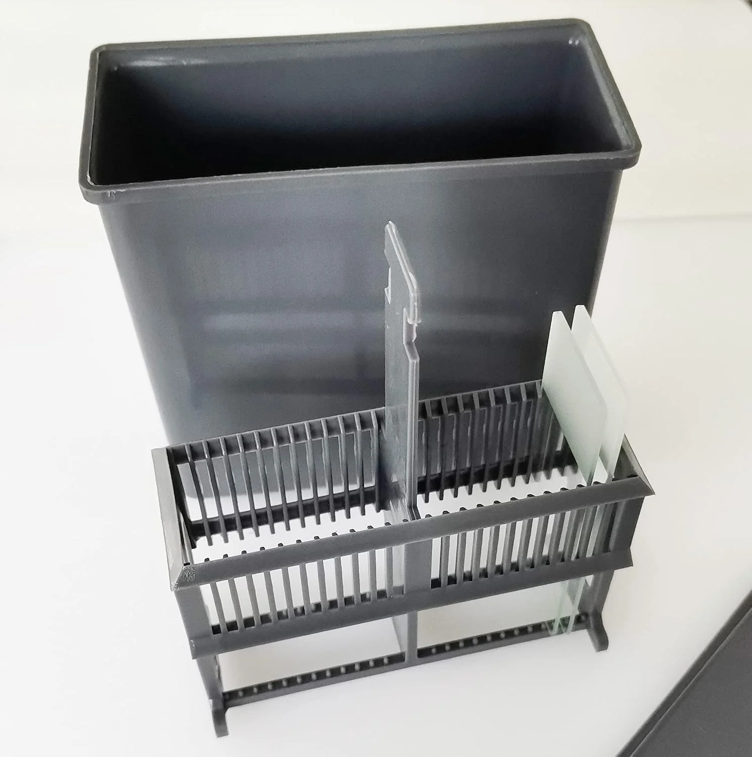 جایگاه رنگ آمیزی اسلاید میکروسکوپ MUHWA با ظرف و ۲۴ جایگاه، خاکستری جایگاه رنگ آمیزی اسلاید میکروسکوپ MUHWA با ظرف و ۲۴ جایگاه، خاکستری