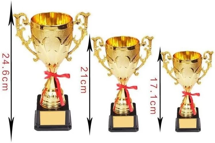 جام پلاستیکی طلایی جایزه مسابقه جام قهرمانی برای کودکان