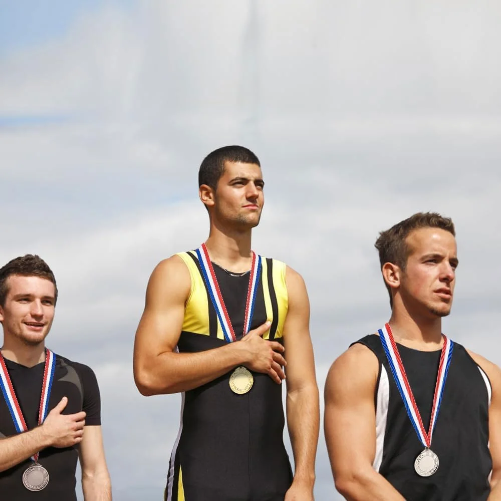 مدال های جایزه اکسفور برای کودکان، بسته 6 عددی مدال های طلایی نقره ای برنز، جوایز برنده مدال های سبک المپیک با روبان برای مدرسه کودکان، جلسات ورزشی، رویدادهای ورزشی، سوغات جشن، 2.5 اینچ