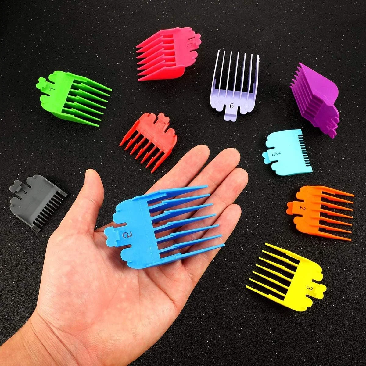 مجموعه 10 عددی شانه های رنگی راهنمای اصلاح مو، جایگزین شانه های برش با برس تمیز کننده و شانه حالت دهنده مو، سازگار با ماشین های اصلاح و تریمر