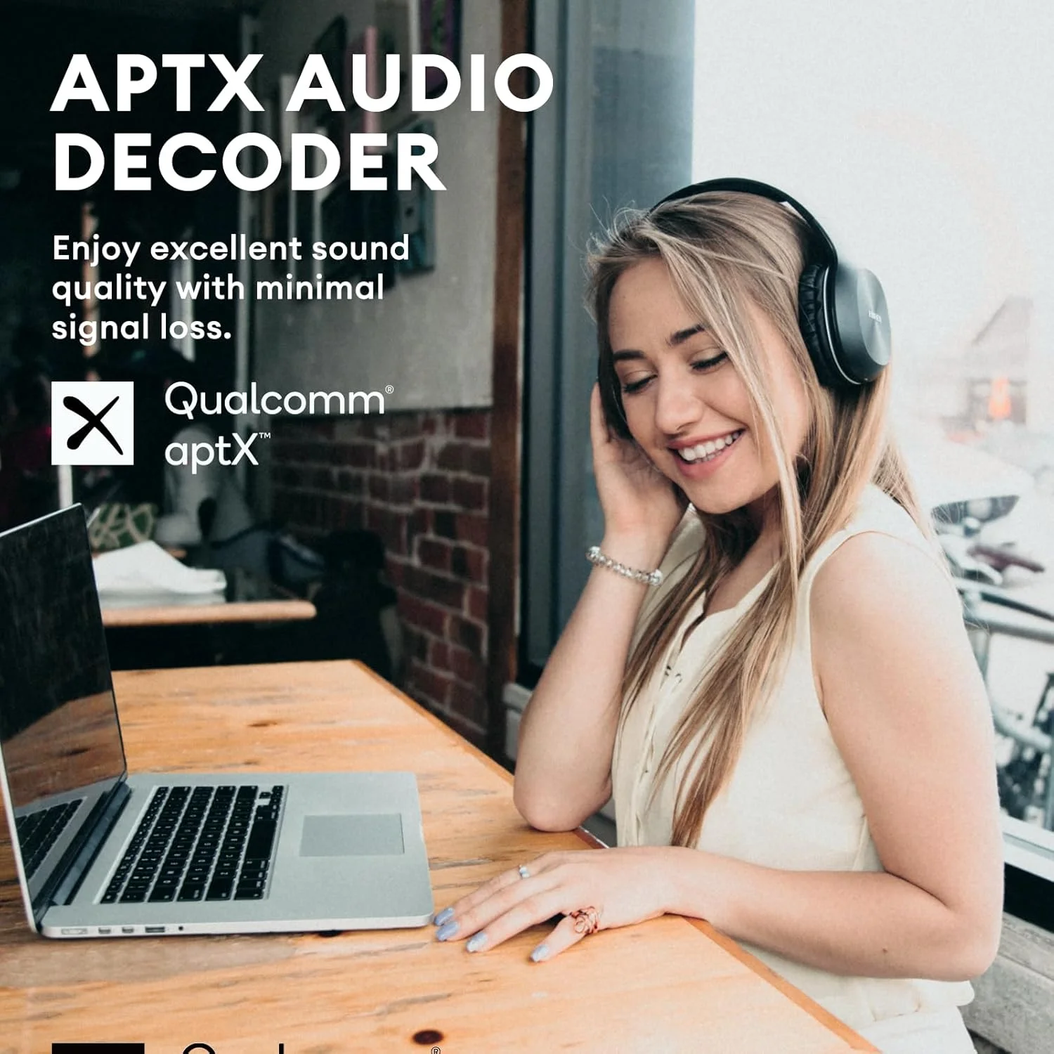 هدفون بی‌سیم بلوتوثی دور گوشی ادیفایر مدل W800BT Plus، هدفون استریو با میکروفون داخلی و بیس عمیق، 55 ساعت پخش موسیقی، هدست بلوتوث 5.1 با قابلیت حذف نویز CVC 8.0 برای تماس صوتی