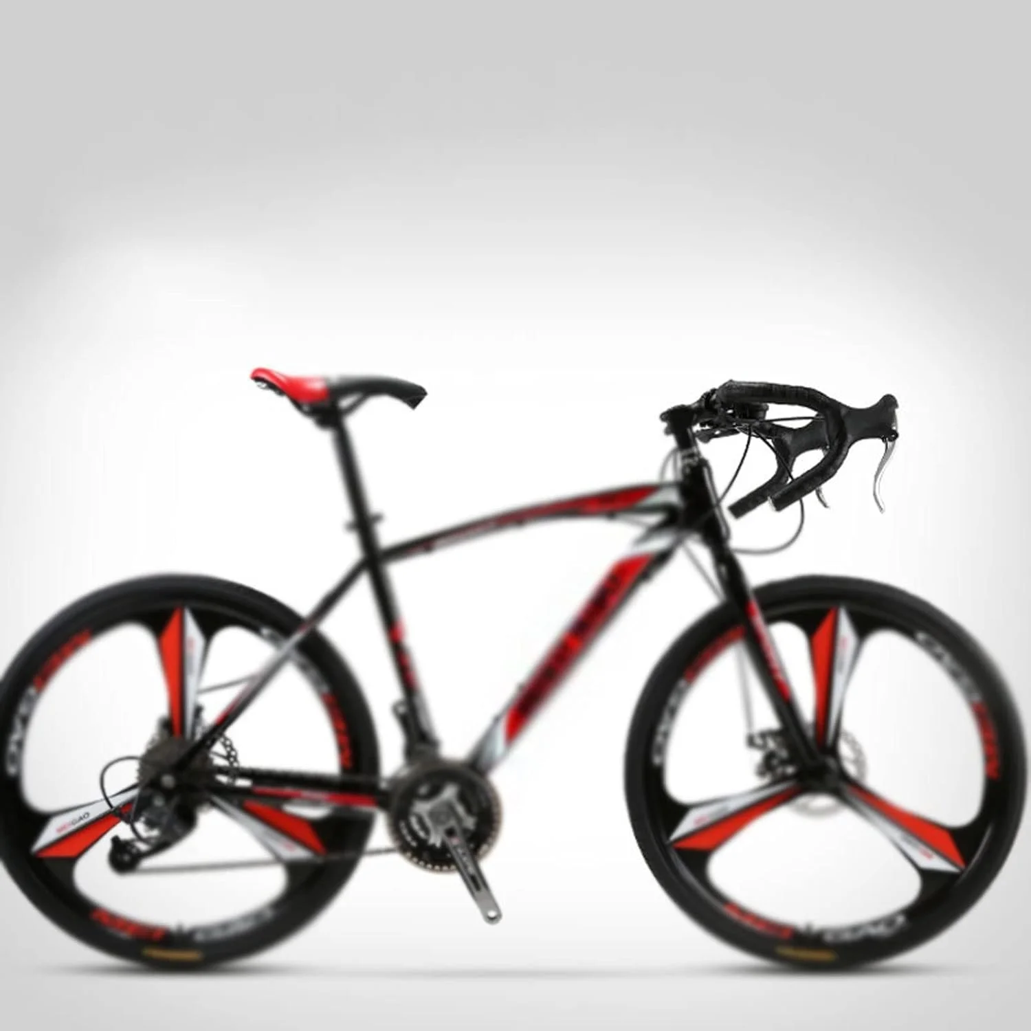 دوچرخه کورسی با دسته خمیده، دنده ثابت، سه پره، سایز 26 اینچ، ترمز دیسکی دوبل، مناسب بزرگسالان (آقایان و بانوان) دوچرخه کورسی با دسته خمیده، دنده ثابت، سه پره، سایز 26 اینچ، ترمز دیسکی دوبل، مناسب بزرگسالان (آقایان و بانوان)