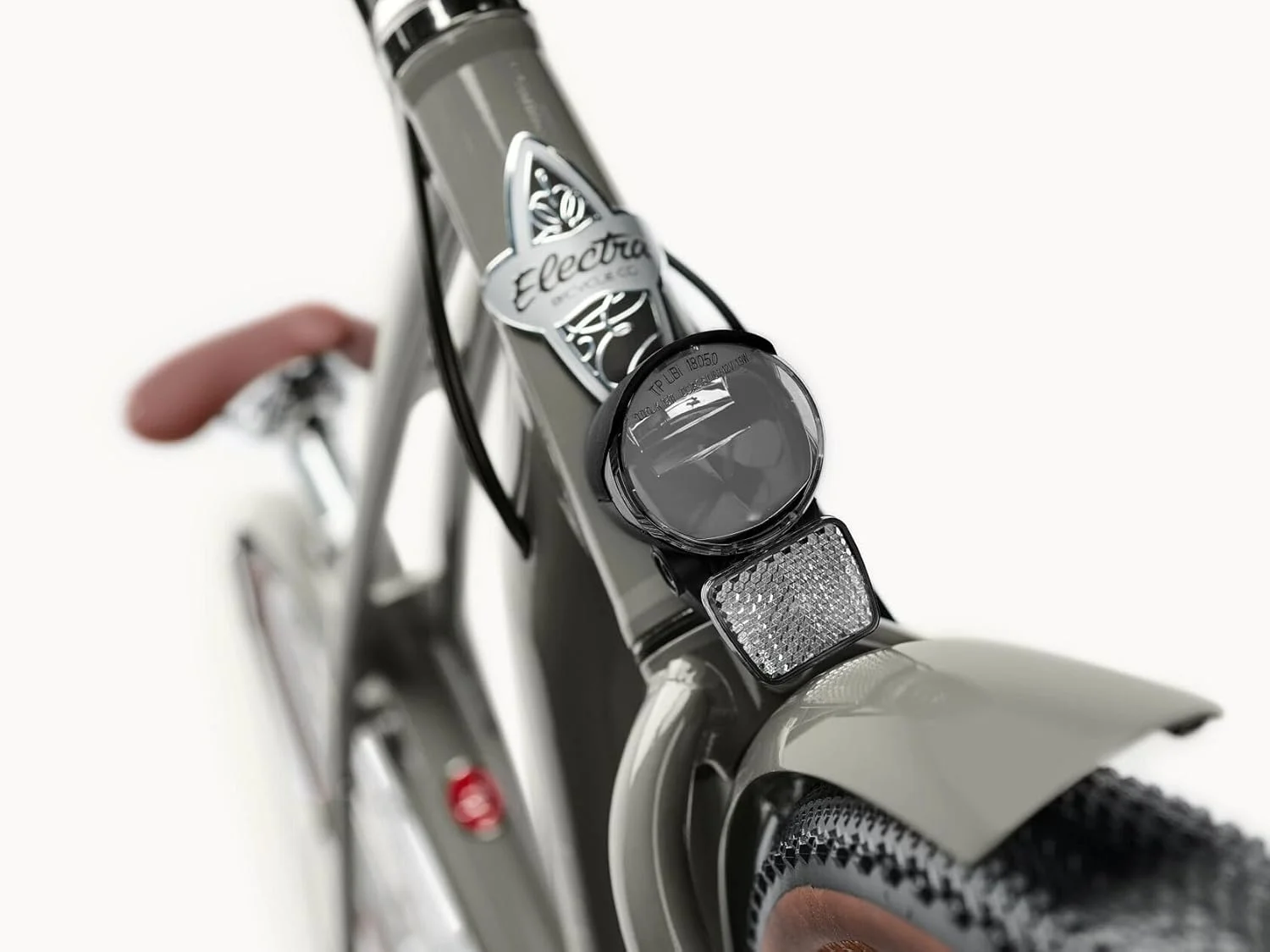 الکترا لافت گو! 7D EQ Step Over EU M رنگ خاکستری بندری الکترا لافت گو! 7D EQ Step Over EU M رنگ خاکستری بندری