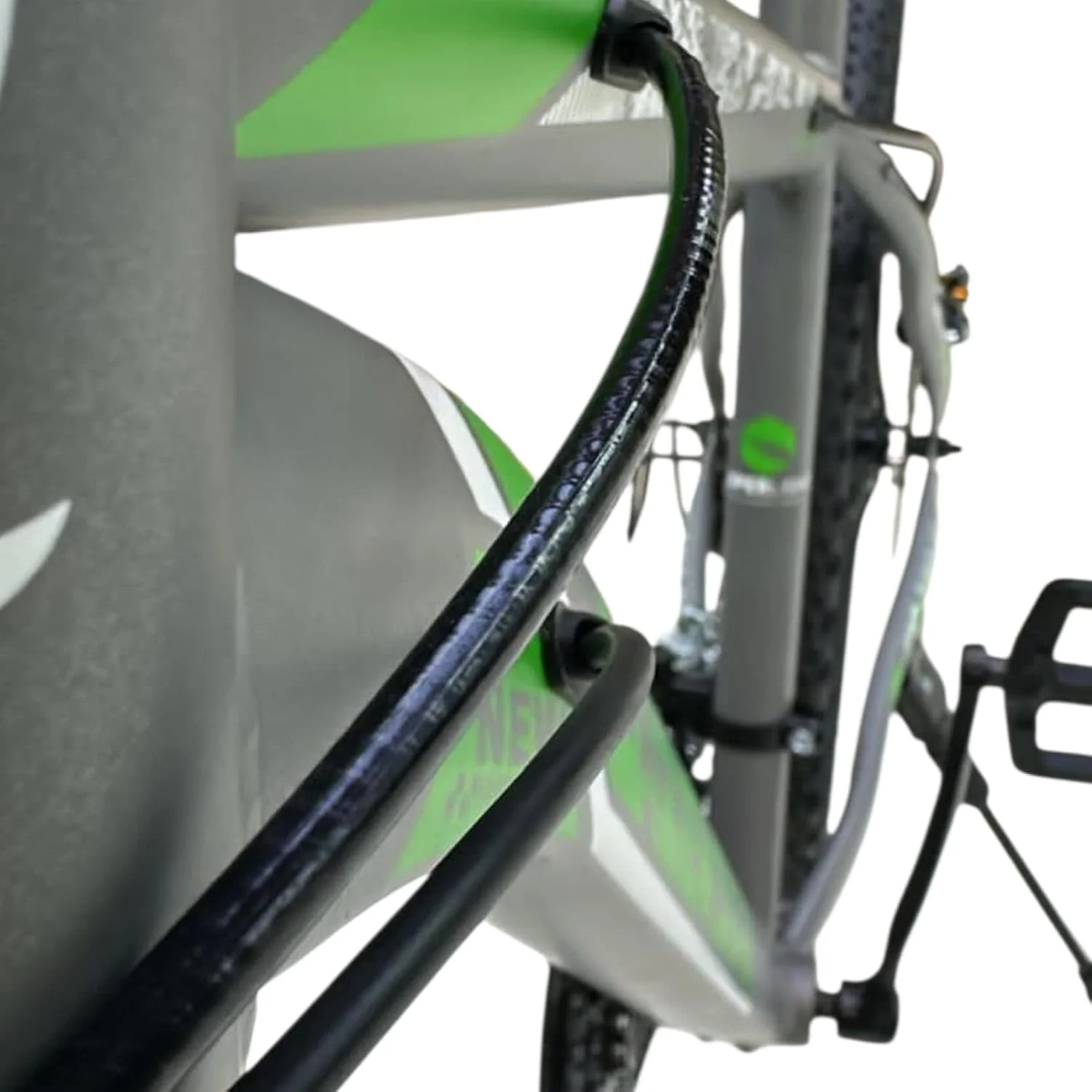 دوچرخه کوهستان فری استایل 26 و 20 اینچی - دوچرخه 18 سرعته با ترمزهای دیسکی دوبل، دسته دنده انگشتی و فریم فولادی شیک برای آقایان و بانوان - موجود در رنگ های خاکستری، مشکی و آبی