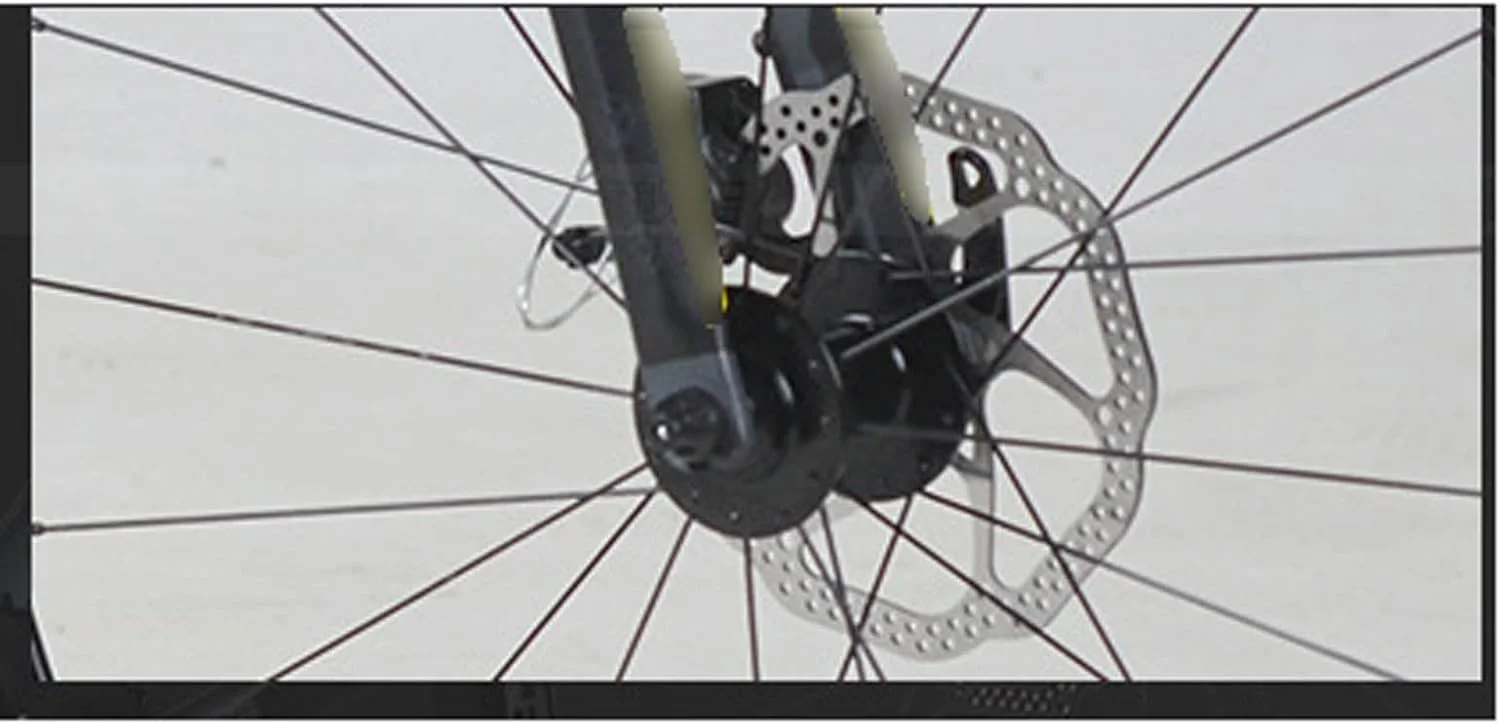 دوچرخه مسابقه ای با ترمز دیسکی، فریم کربنی