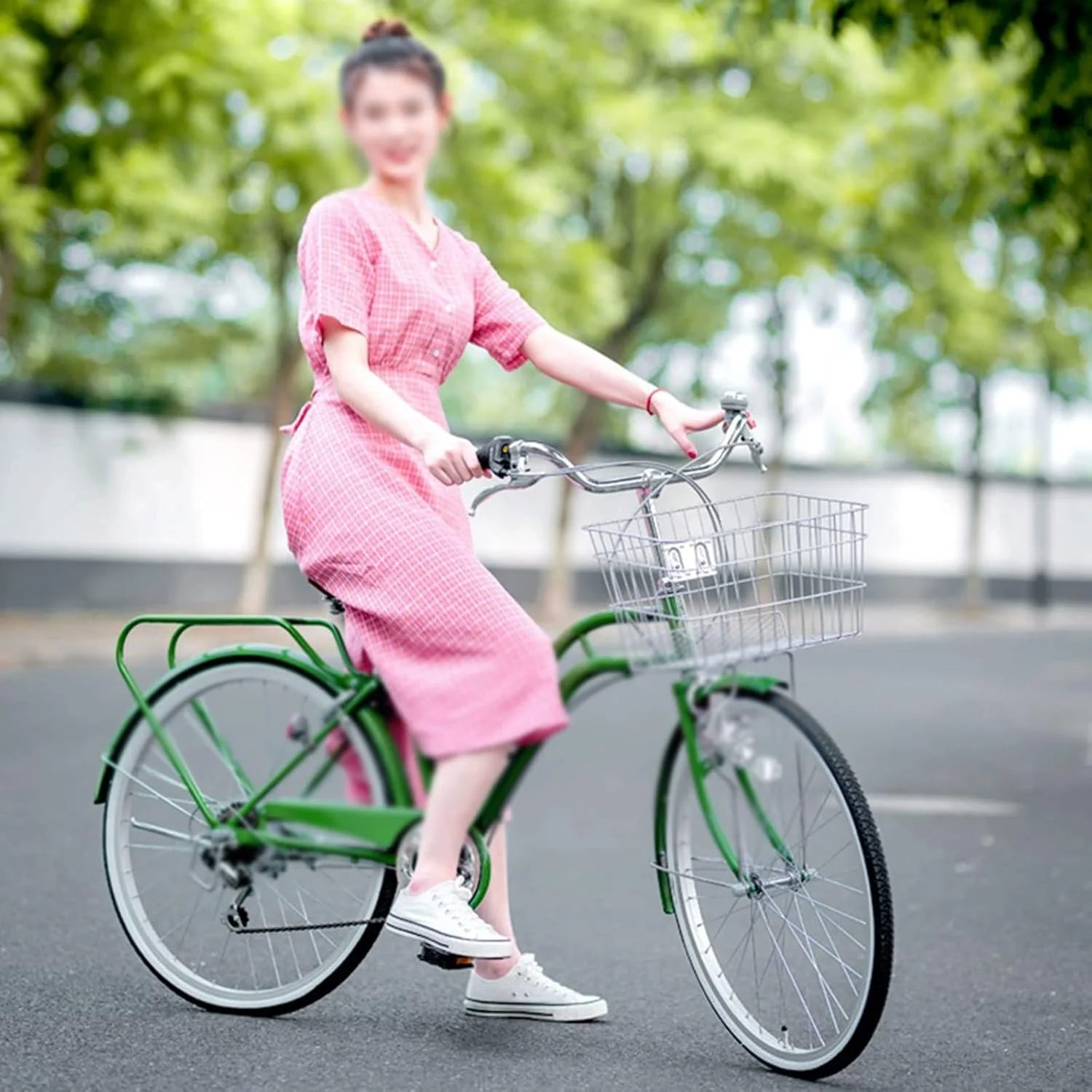 دوچرخه شهری بزرگسال سایز ۲۴ اینچ با سیستم تعویض دنده متغیر و طراحی قدیمی مناسب بانوان