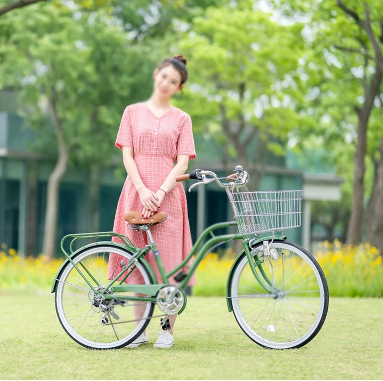 دوچرخه شهری بزرگسال سایز ۲۴ اینچ با سیستم تعویض دنده متغیر و طراحی قدیمی مناسب بانوان