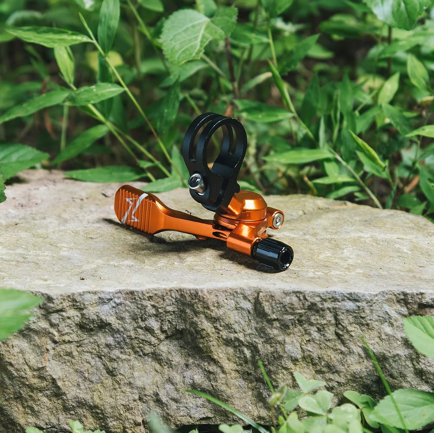 اهرم کنترل تلسکوپی صندلی دوچرخه کوهستان FUNN UpDown با قابلیت نصب 4 طرفه و CNC، مناسب برای مسیرهای کابل کشی داخلی و خارجی، عملکرد روان و استفاده آسان اهرم کنترل تلسکوپی صندلی دوچرخه کوهستان FUNN UpDown با قابلیت نصب 4 طرفه و CNC، مناسب برای مسیرهای کابل کشی داخلی و خارجی، عملکرد روان و استفاده آسان