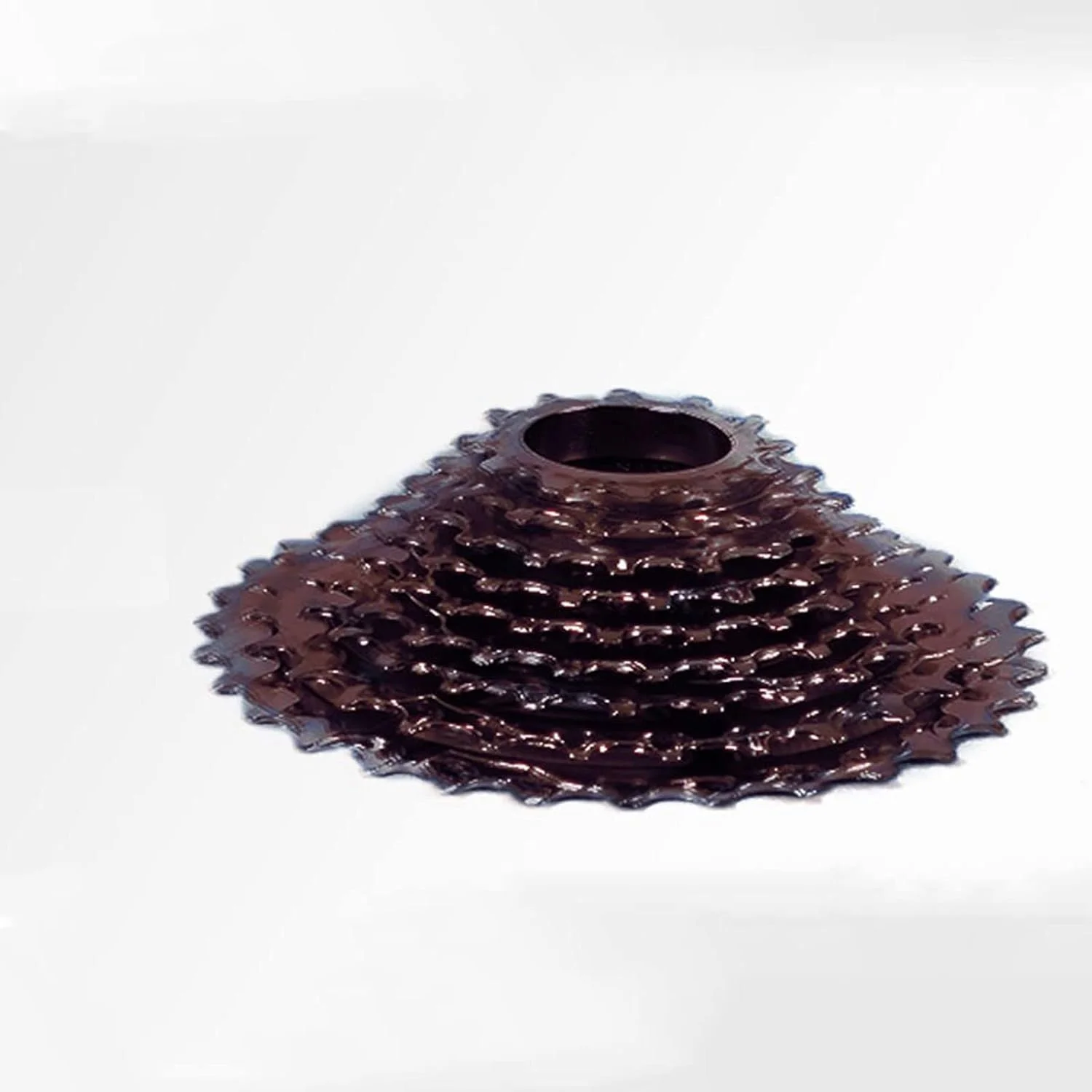 دوچرخه شهری راحت، مناسب مسیرهای جاده ای، دسته خمیده، دنده ثابت، دارای سه پره، تک سرعته، سایز 26 اینچ، ترمز دوگانه، مناسب بزرگسالان، آقایان و بانوان